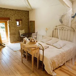 Un Jardin Sur La Colline Privatunterkunft